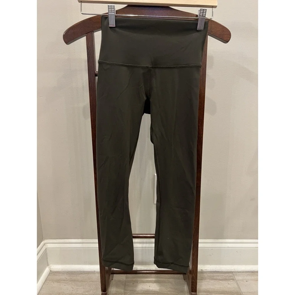 Lululemon Wunder Under Crop (High-Rise) *Full-On Luxtreme 21
